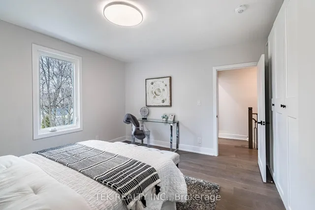 Additional image 25 of 562 Pape Ave