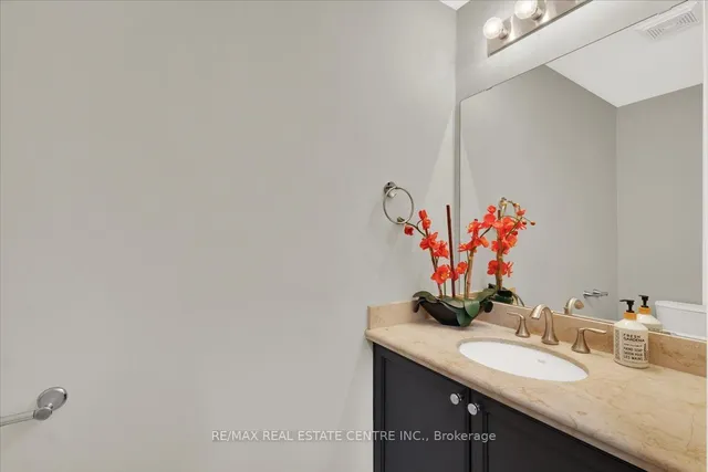 Additional image 6 of 94 IRWIN Ave