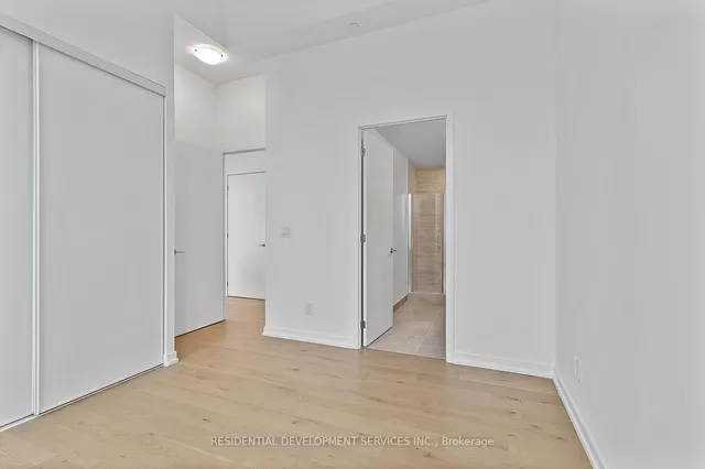 Additional image 22 of 3100 Keele St Unit 1203