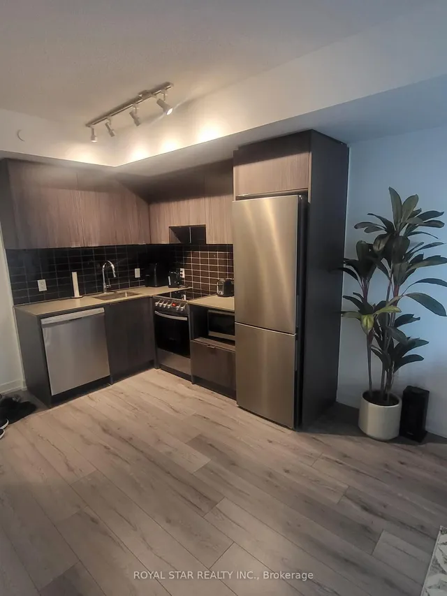 Additional image 4 of 395 Bloor St Unit #2104