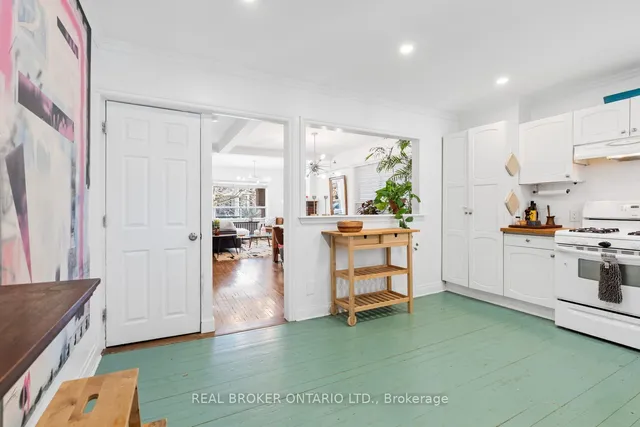 Additional image 12 of 130 Harvie Ave