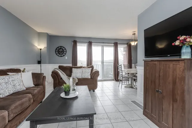 Additional image 24 of 25 Redbury St Unit 21