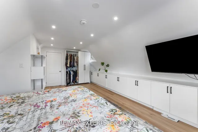 Additional image 15 of 85 Tiago Ave