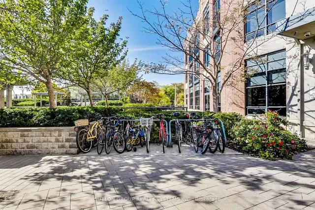 Additional image 27 of 60 Heintzman St Unit 728