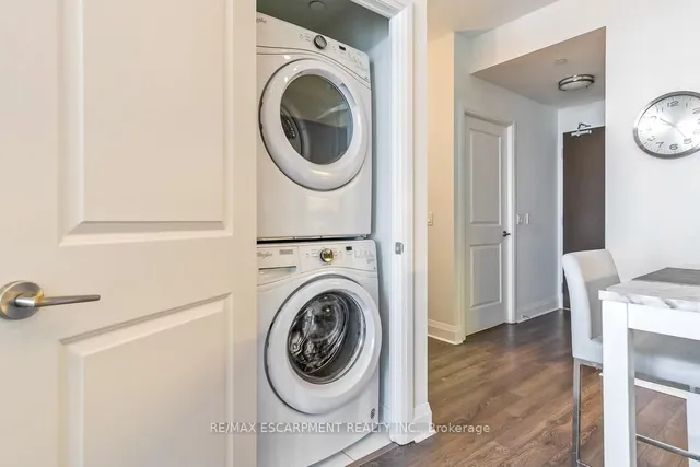 Additional image 17 of 15 Zorra St Unit 1608