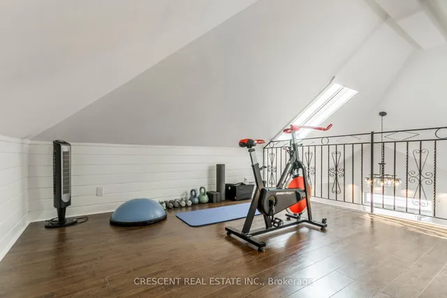 Additional image 18 of 35 Ellins Ave