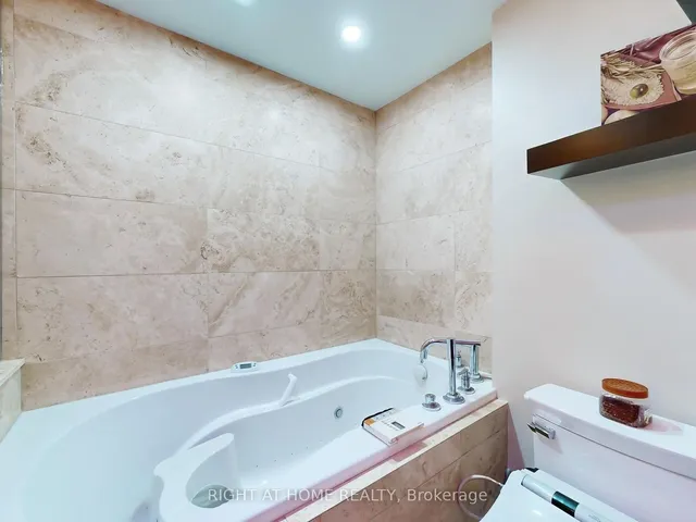 Additional image 36 of 77 Harbour Sq Unit 3408