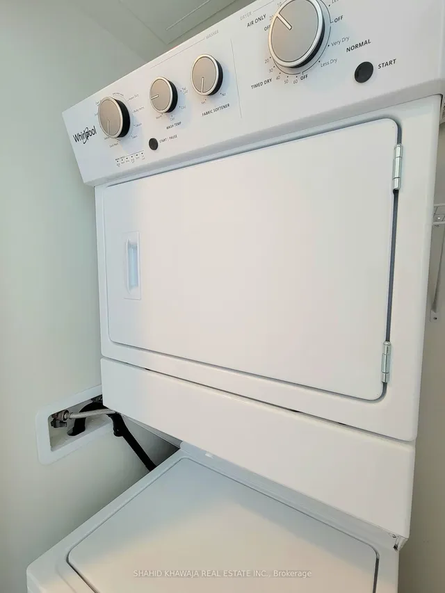 Additional image 11 of 1415 Dundas St Unit 903