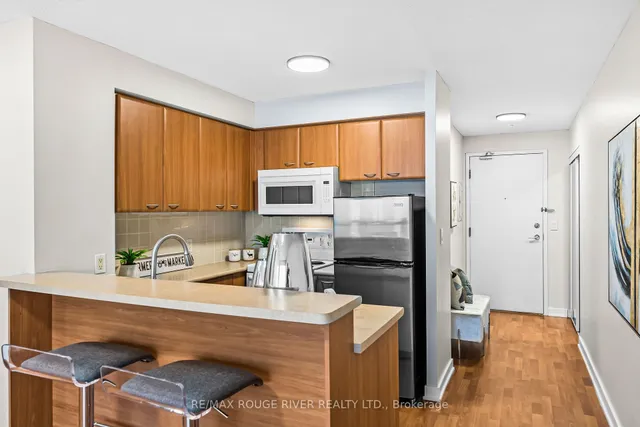 Additional image 4 of 36 Lee Centre Dr Unit 2115