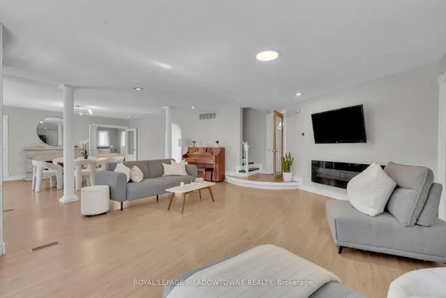 Additional image 21 of 21 River Rd