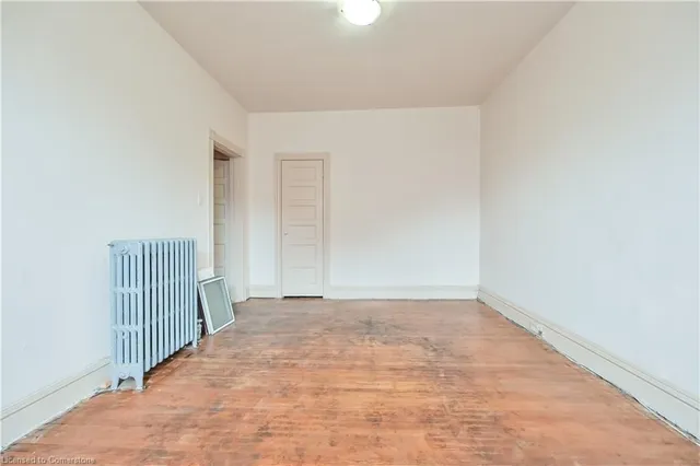 Additional image 32 of 30 Cannon St Unit DUPLEX