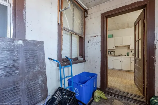 Additional image 25 of 227 Wellington St