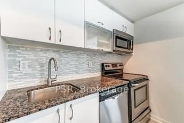 Additional image 20 of 55 East Liberty St Unit 404