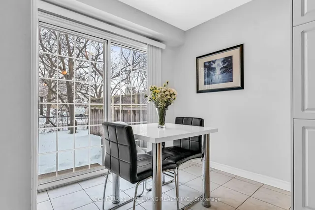 Additional image 15 of 50 Heathcliffe Sq