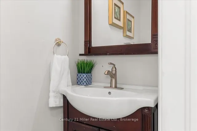 Additional image 21 of 1459 Bayshire Dr