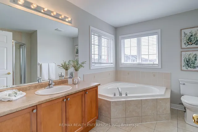 Additional image 24 of 148 Bayhampton Dr