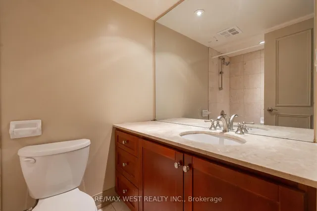 Additional image 9 of 2737 Keele St Unit 629