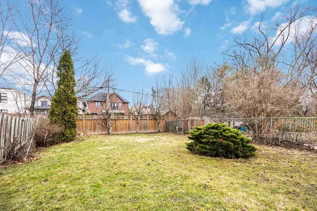 Additional image 34 of 1001 Kipling Ave