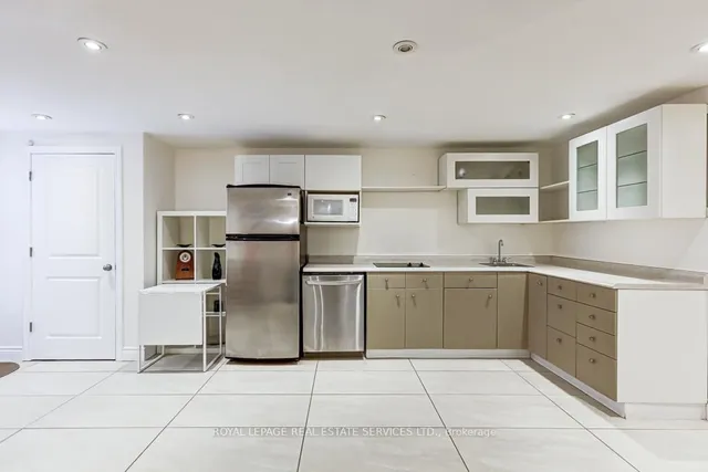 Additional image 29 of 109 Balmoral Ave