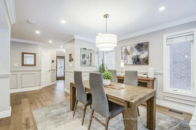 Additional image 19 of 132 Thoroughbred Blvd