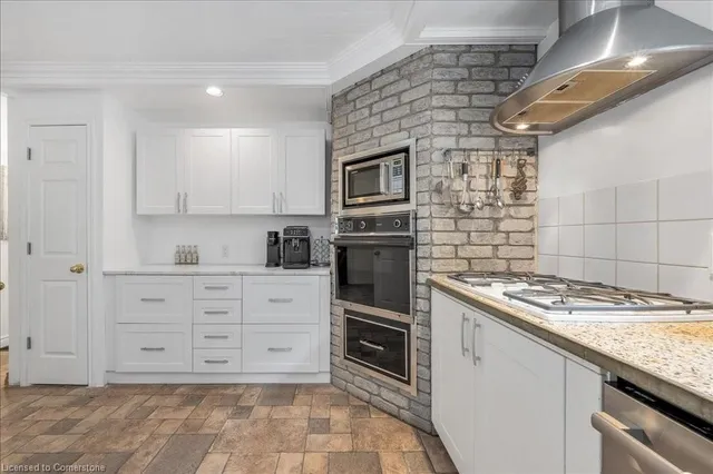 Additional image 11 of 365 Eleanor Pl