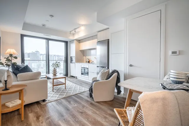 1 Jarvis St Unit 1206