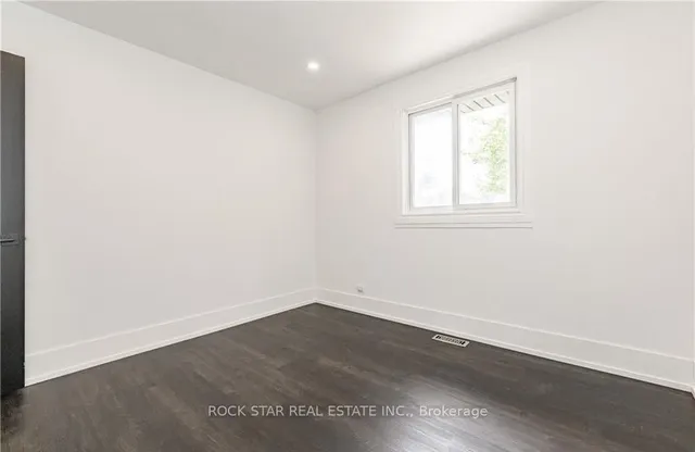 Additional image 14 of 694 Upper Ottawa St