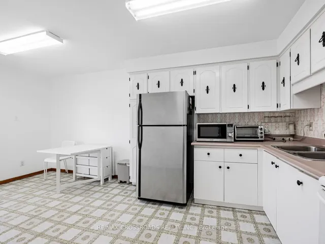 Additional image 13 of 87 Blake St