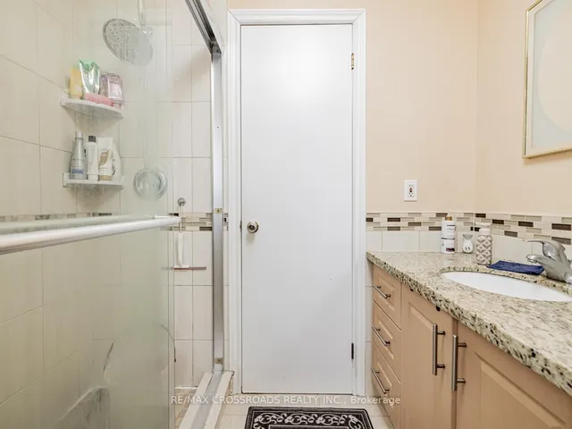 Additional image 18 of 43 Courville Coachway Way Unit 70