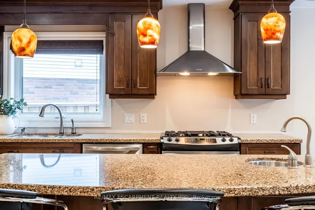 Additional image 6 of 75 Chatsworth Cres