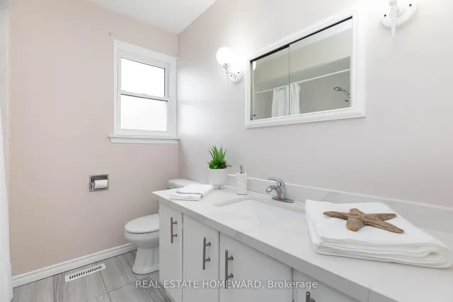 Additional image 21 of 118 Bonis Ave