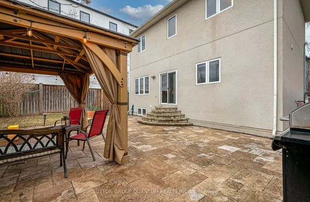 Additional image 33 of 26 Brad St