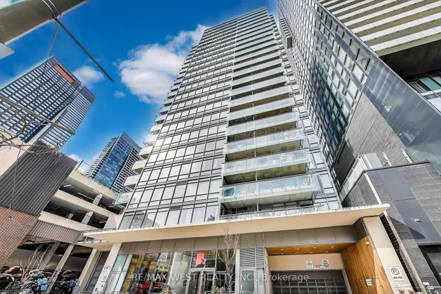 22 Wellesley St Unit 204