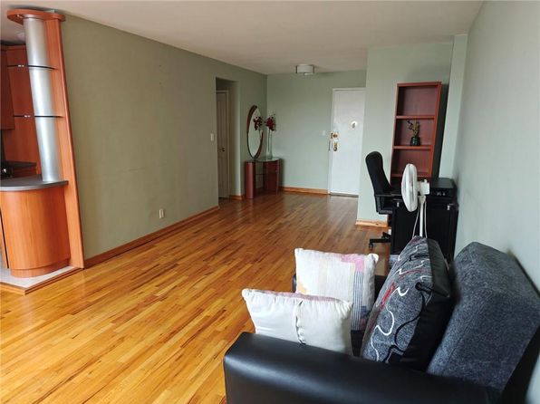 7000 Bay Pkwy APT 6M, Brooklyn, NY 11204