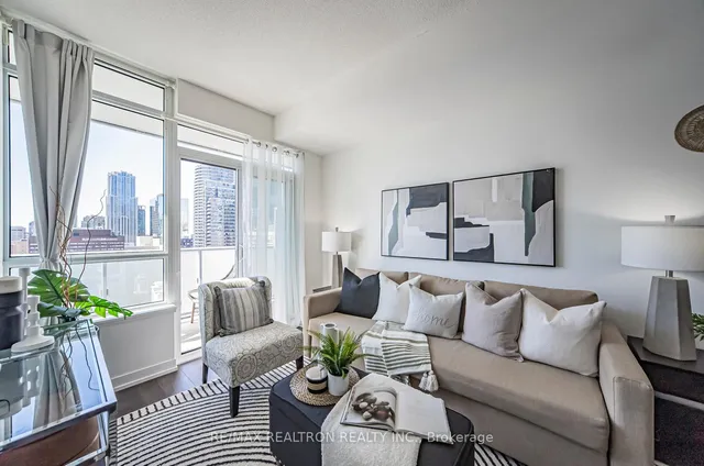 Additional image 22 of 365 Church St Unit 2112