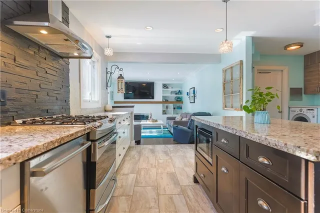 Additional image 15 of 70 Terrence Park Dr