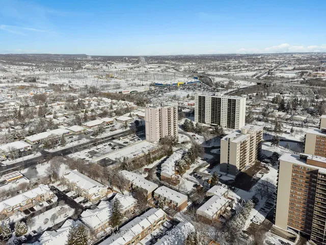 Additional image 47 of 975 WARWICK Crt Unit 1402