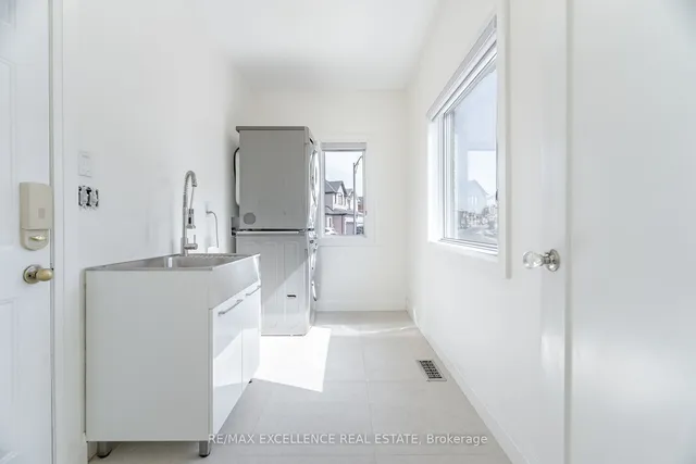 Additional image 18 of 7346 Lantern Fly Hllw