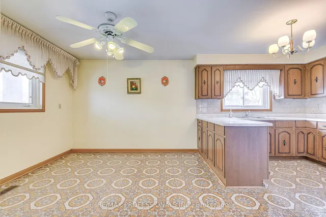 Additional image 7 of 2314 Sheppard Ave