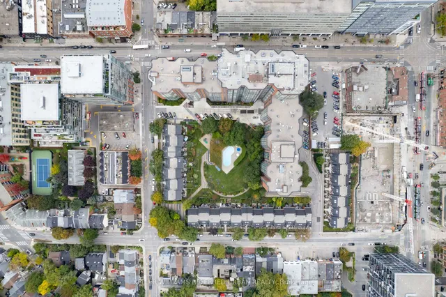 Additional image 44 of 725 King St Unit 703