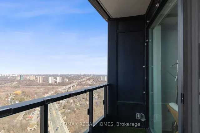 Additional image 22 of 585 Bloor St Unit 3215