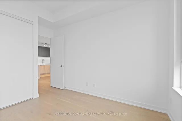 Additional image 15 of 3100 Keele St Unit 1207