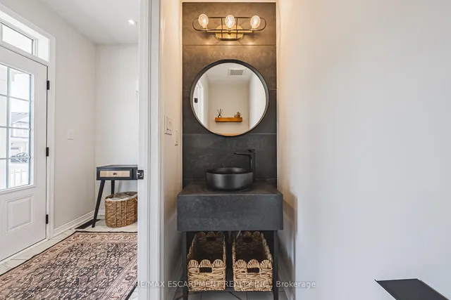 Additional image 8 of 249 Kinsman Dr