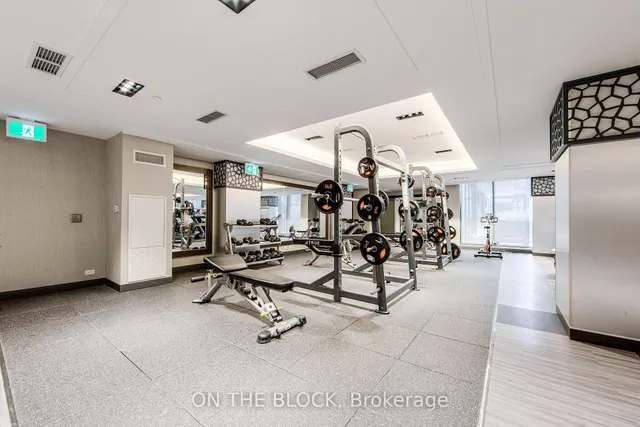 Additional image 40 of 543 Richmond St Unit 1006