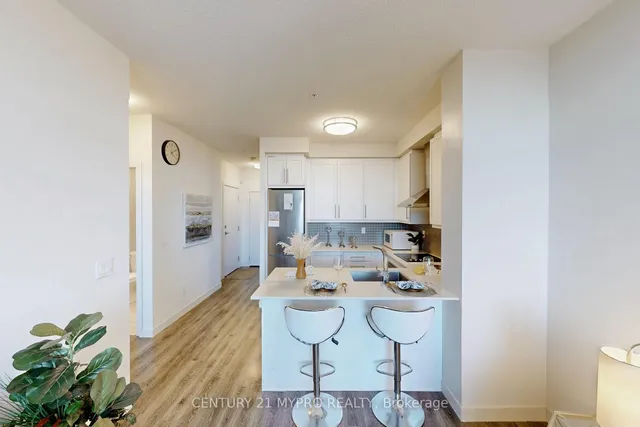 Additional image 14 of 2093 Fairview St Unit 1206