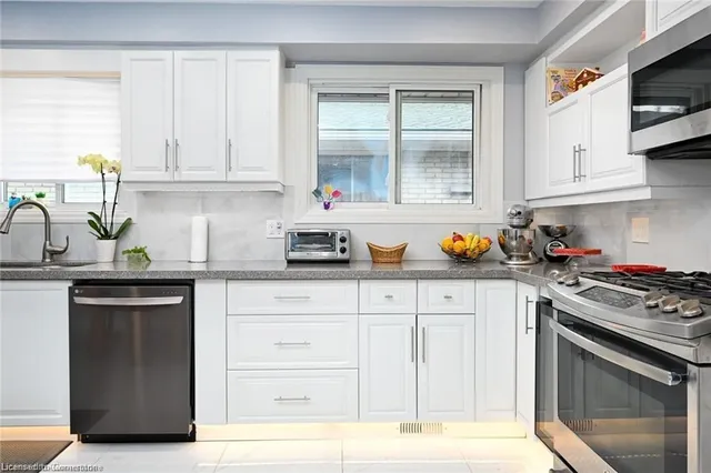 Additional image 13 of 805 Stone Church Rd