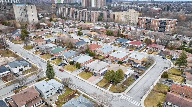 Additional image 42 of 9 Chapman Ave