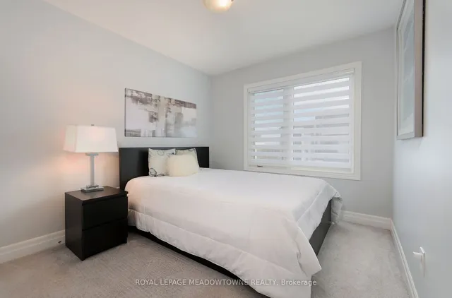 Additional image 28 of 3035 Creekshore Common N/A