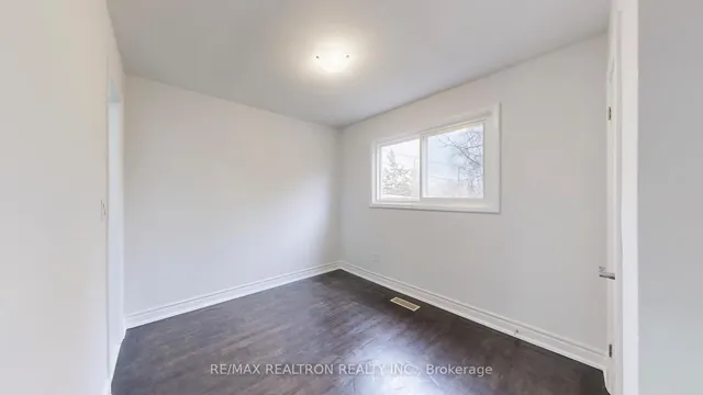 Additional image 16 of 929 Brimorton Dr