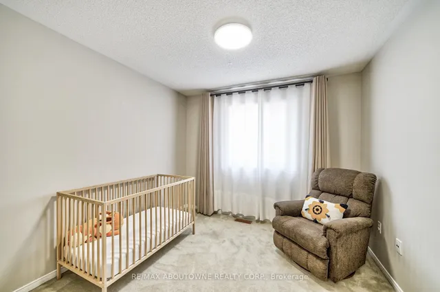 Additional image 27 of 6098 Rowers Cres